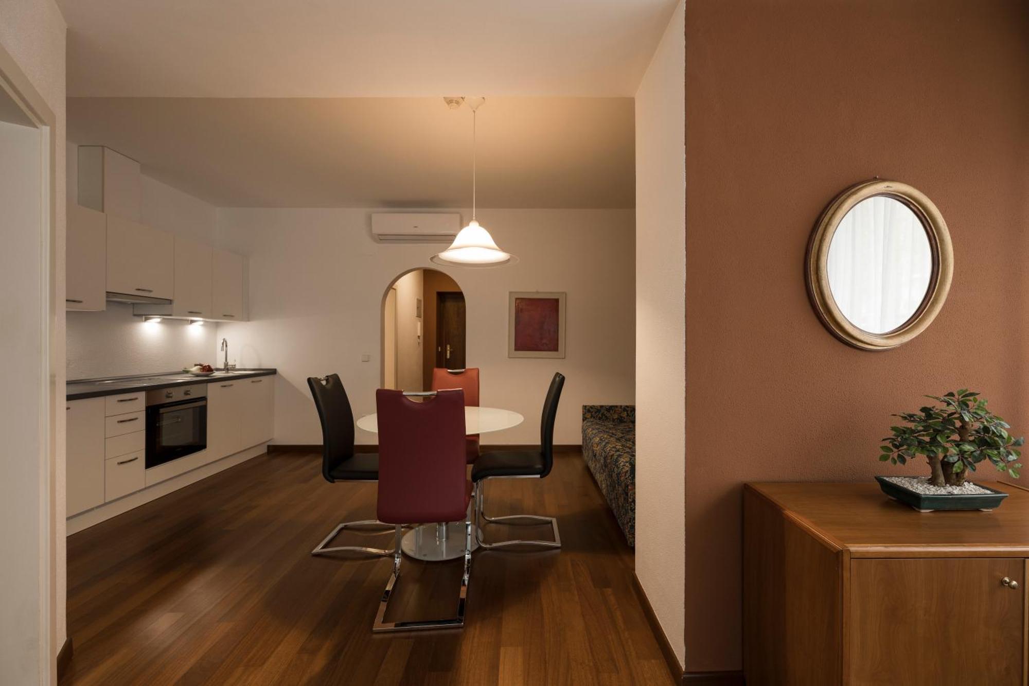 Residence Désirée Classic&Design Merano Habitación foto